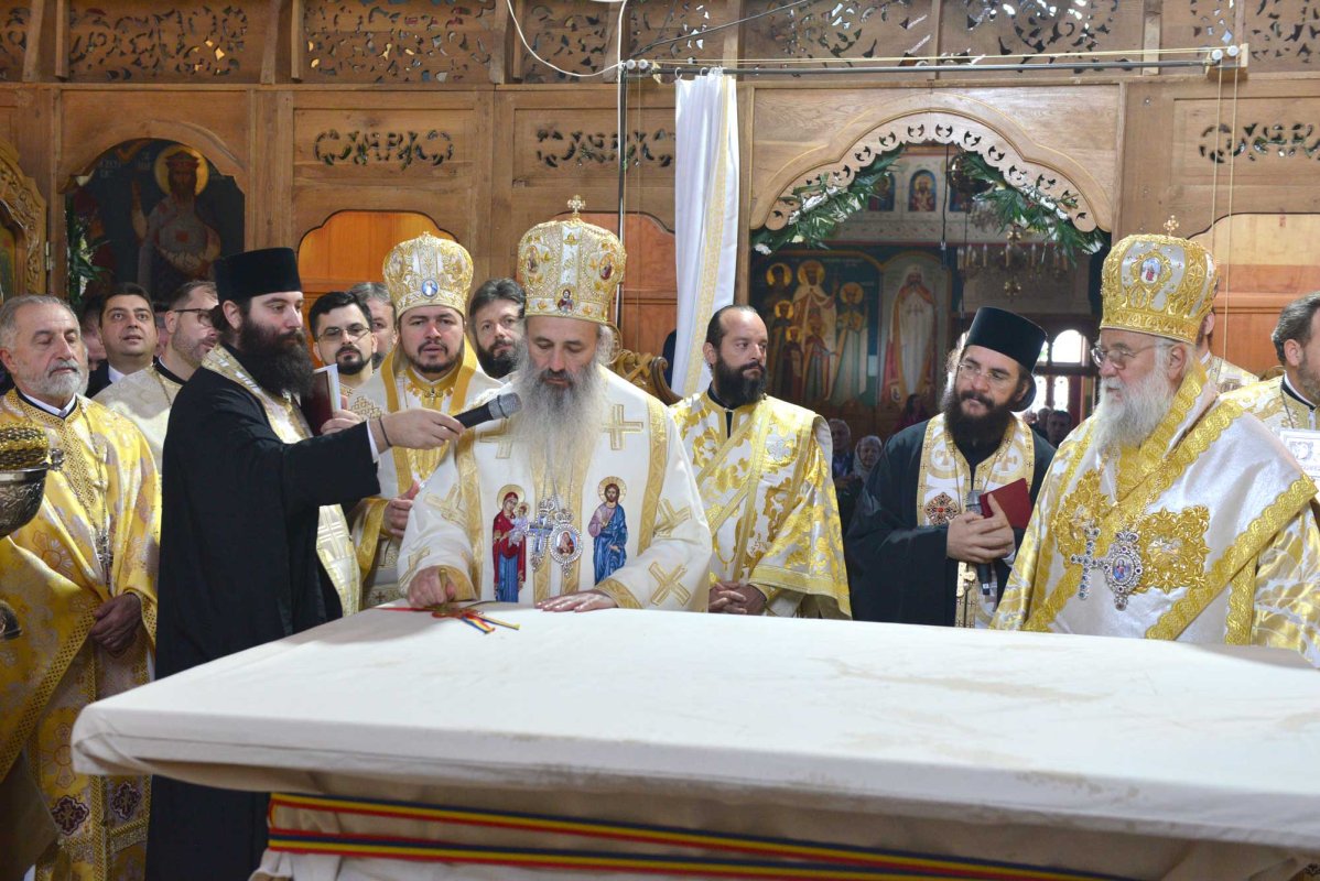 A fost sfințită Biserica „Sfântul Apostol Toma” din Iași 129053