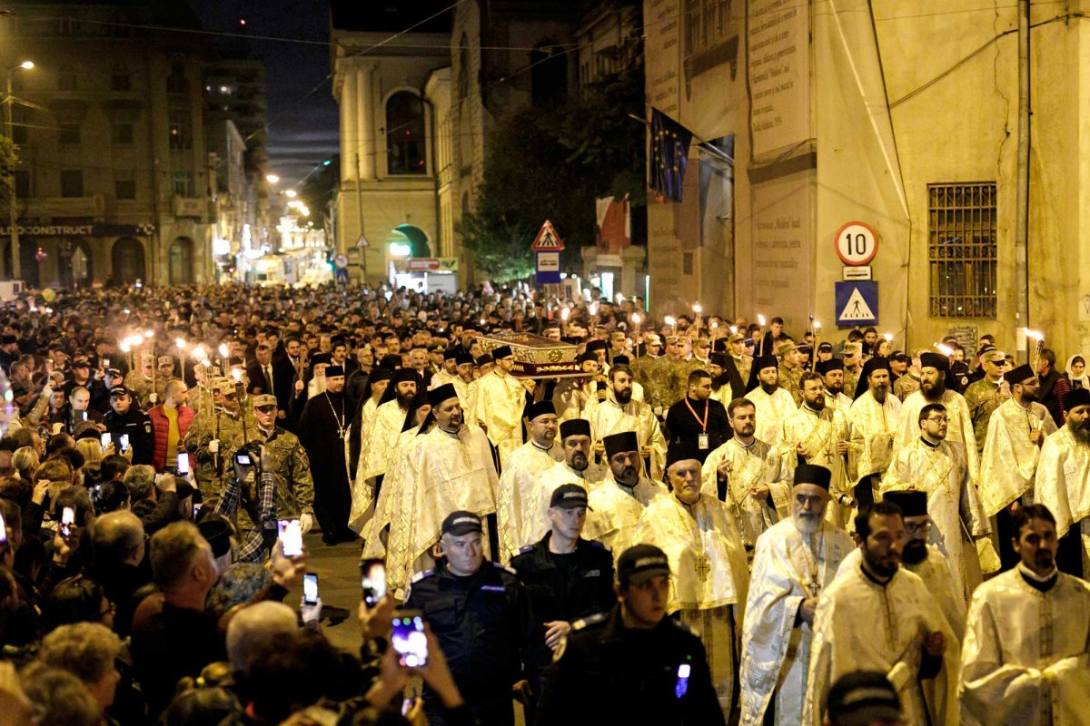 Procesiune în duh de rugăciune pe „Calea Sfinților” 129041