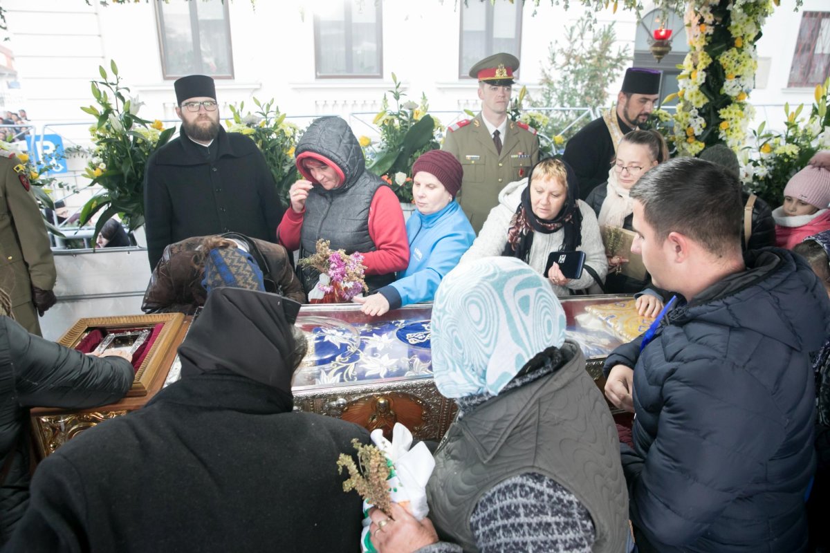 Bucurie și mărturisire în cetatea Iașilor, de ziua Sfintei Parascheva 129121