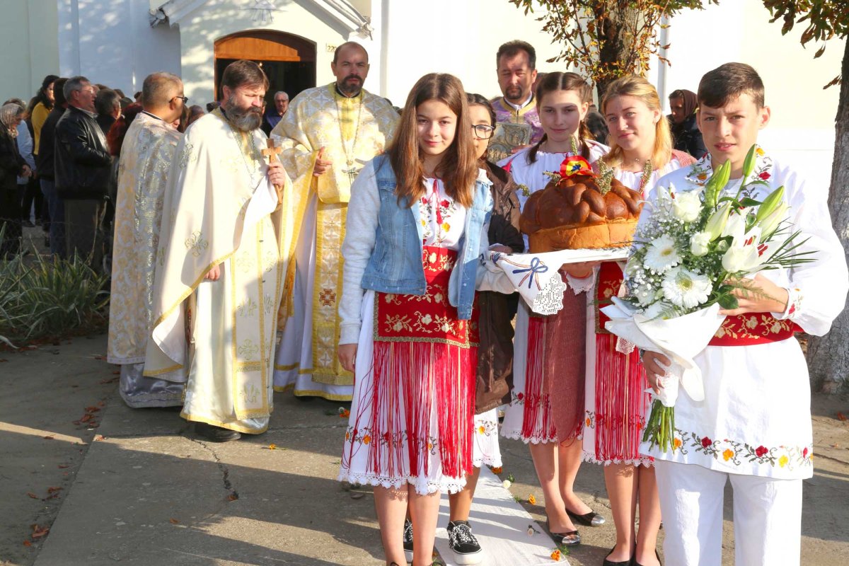 Binecuvântarea lucrărilor de la biserica parohiei timișene Valcani 129343