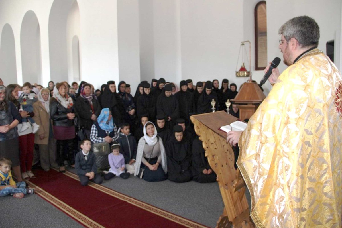 Hramul Mănăstirii Nera din județul Caraș-Severin 129346