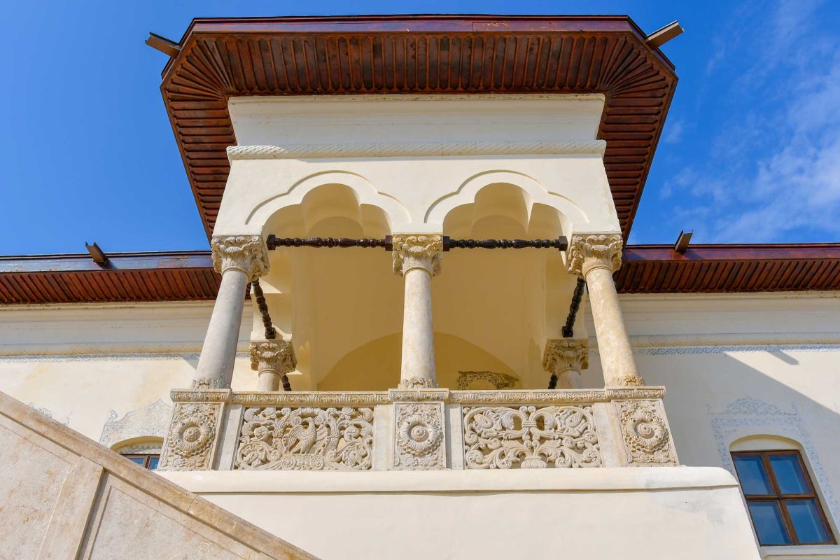 Un palat strălucitor după un sfert de mileniu în ruină 129349