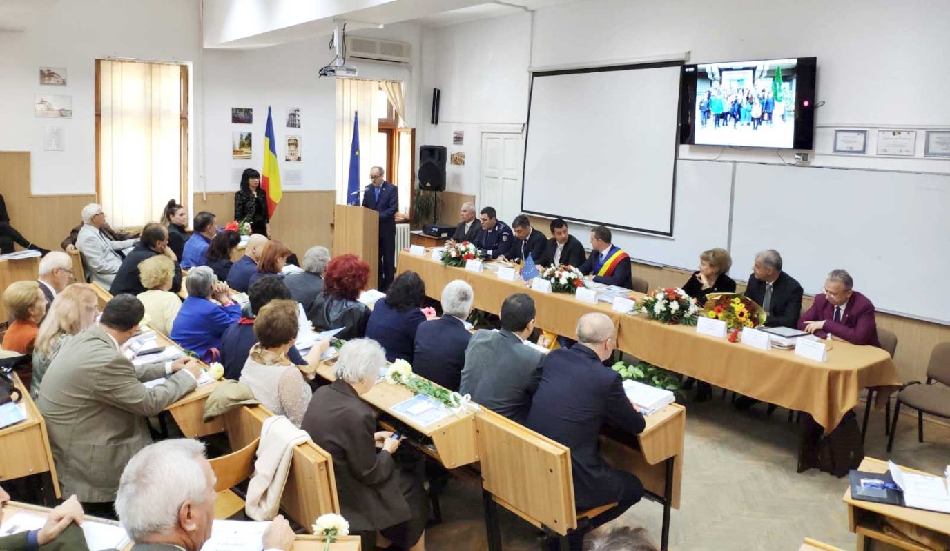 Colocviu științific-educațional la un colegiu de prestigiu din Brăila 129474