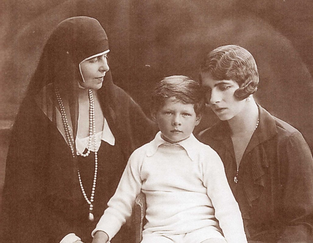 Elena, evlavioasa și modesta Regină a Românilor 129445