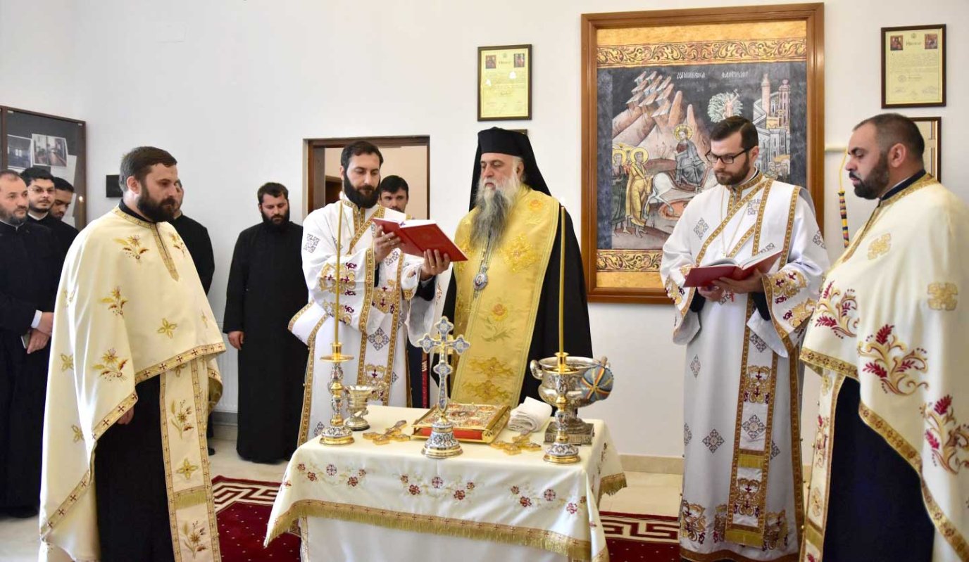 Activităţi pastoral-misionare şi filantropice în Arhiepiscopia Râmnicului 129596