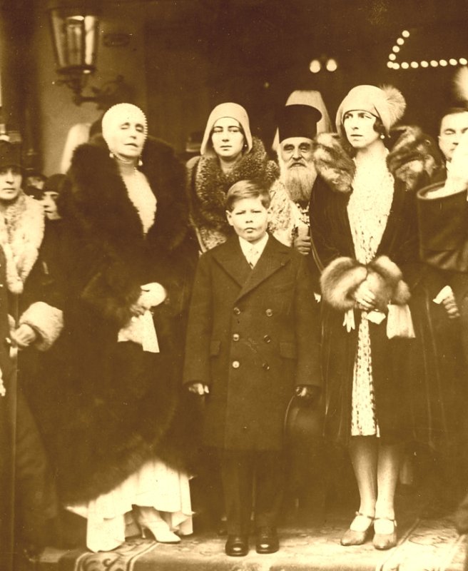 Elena, Regina-mamă a României, pe Dealul Mitropoliei 129561