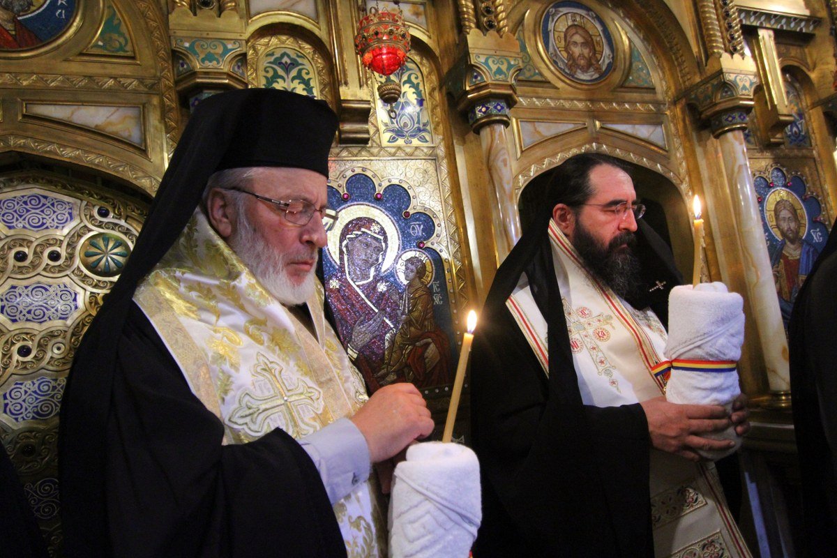 Mama Regelui Mihai I, reînhumată  la Curtea de Argeș 129661