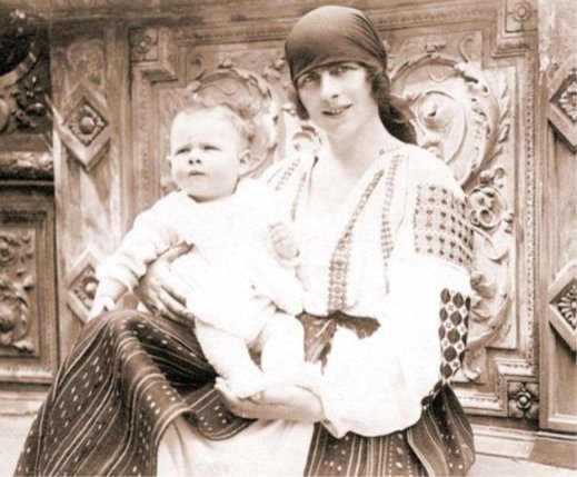 Regina mamă Elena,o personalitate luminoasă 129493