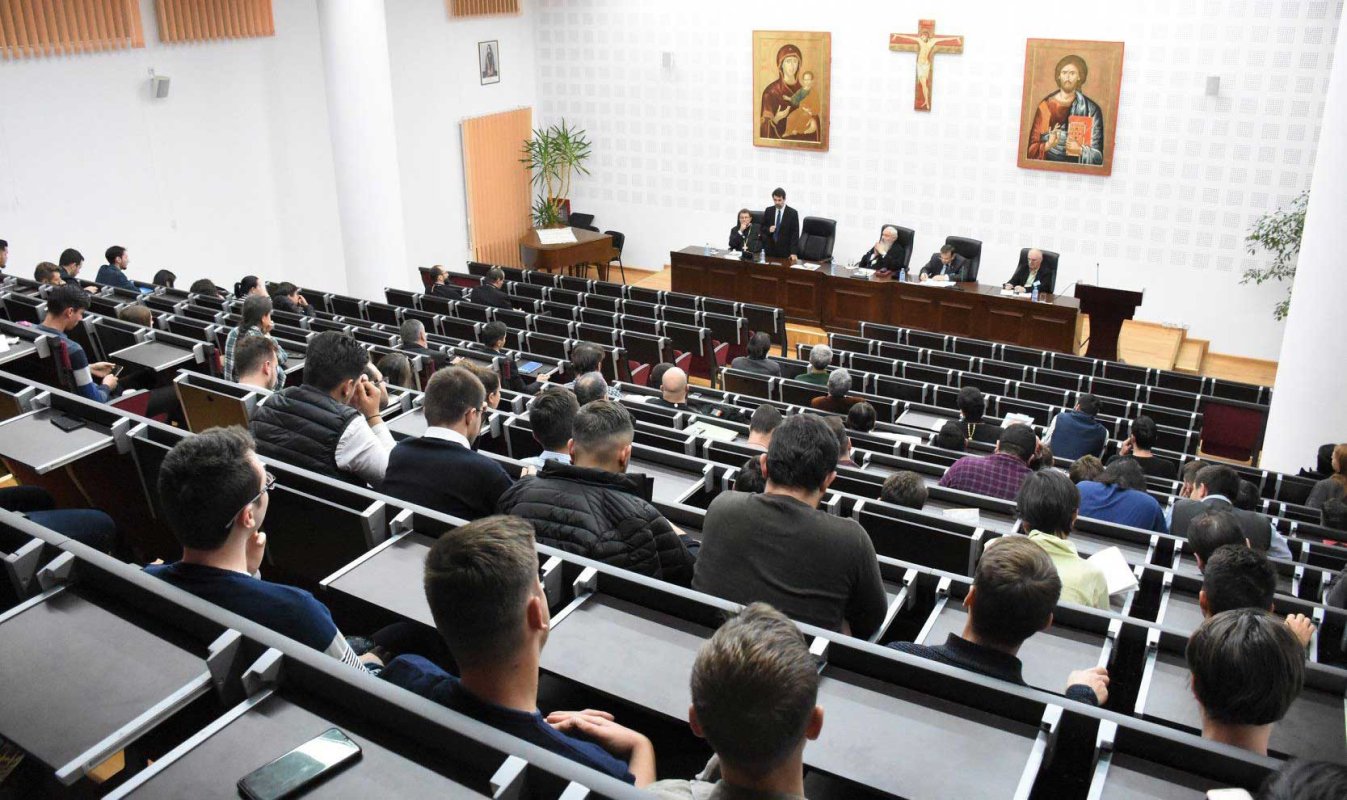 Simpozion dedicat dialogului dintre teologie, filosofie și știință la Cluj-Napoca 129556