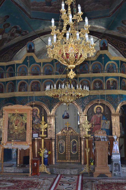 Crucea preotului de la sat 129910