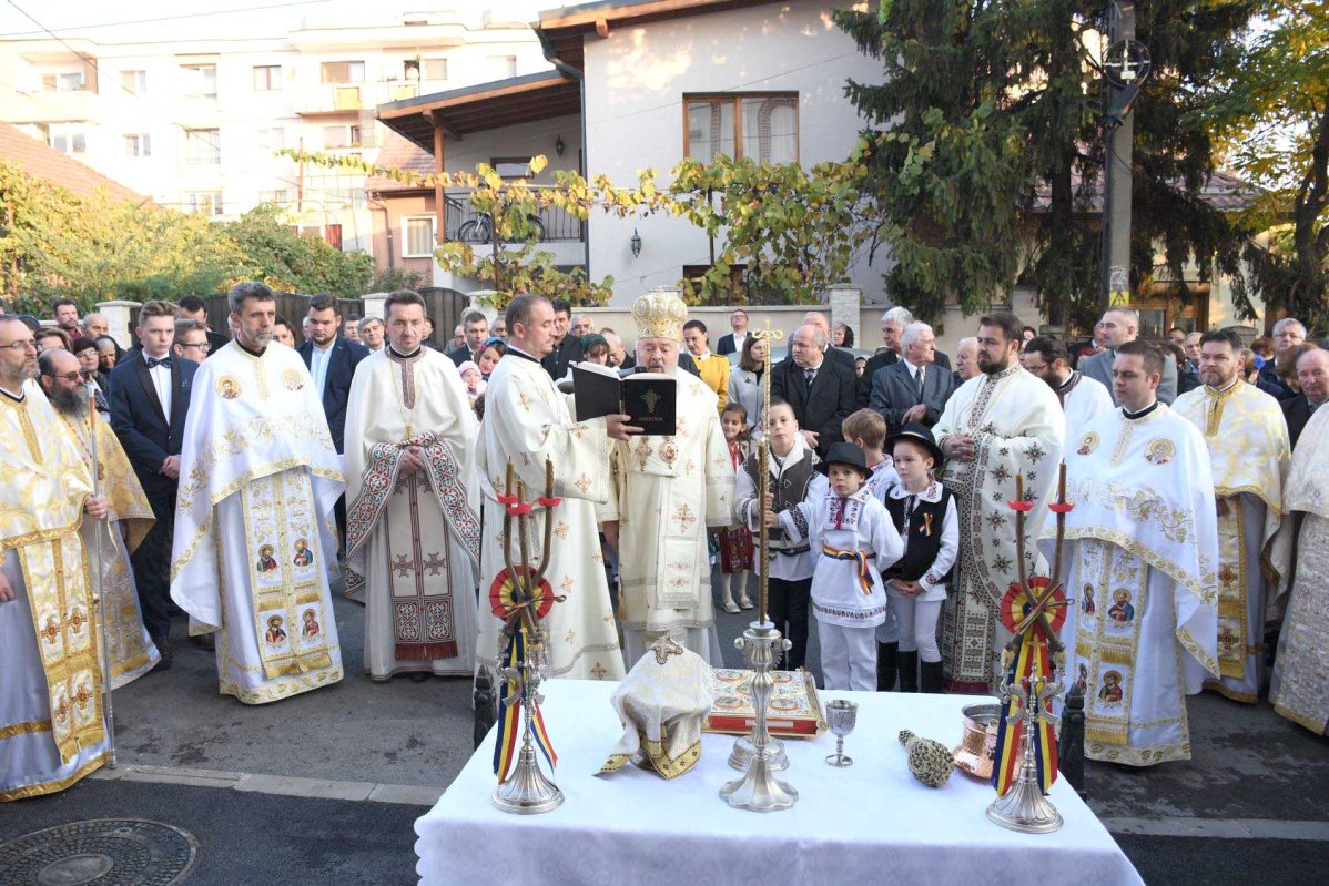 Sfinţirea bisericii clujene „Sfântul Ilie“ 129952