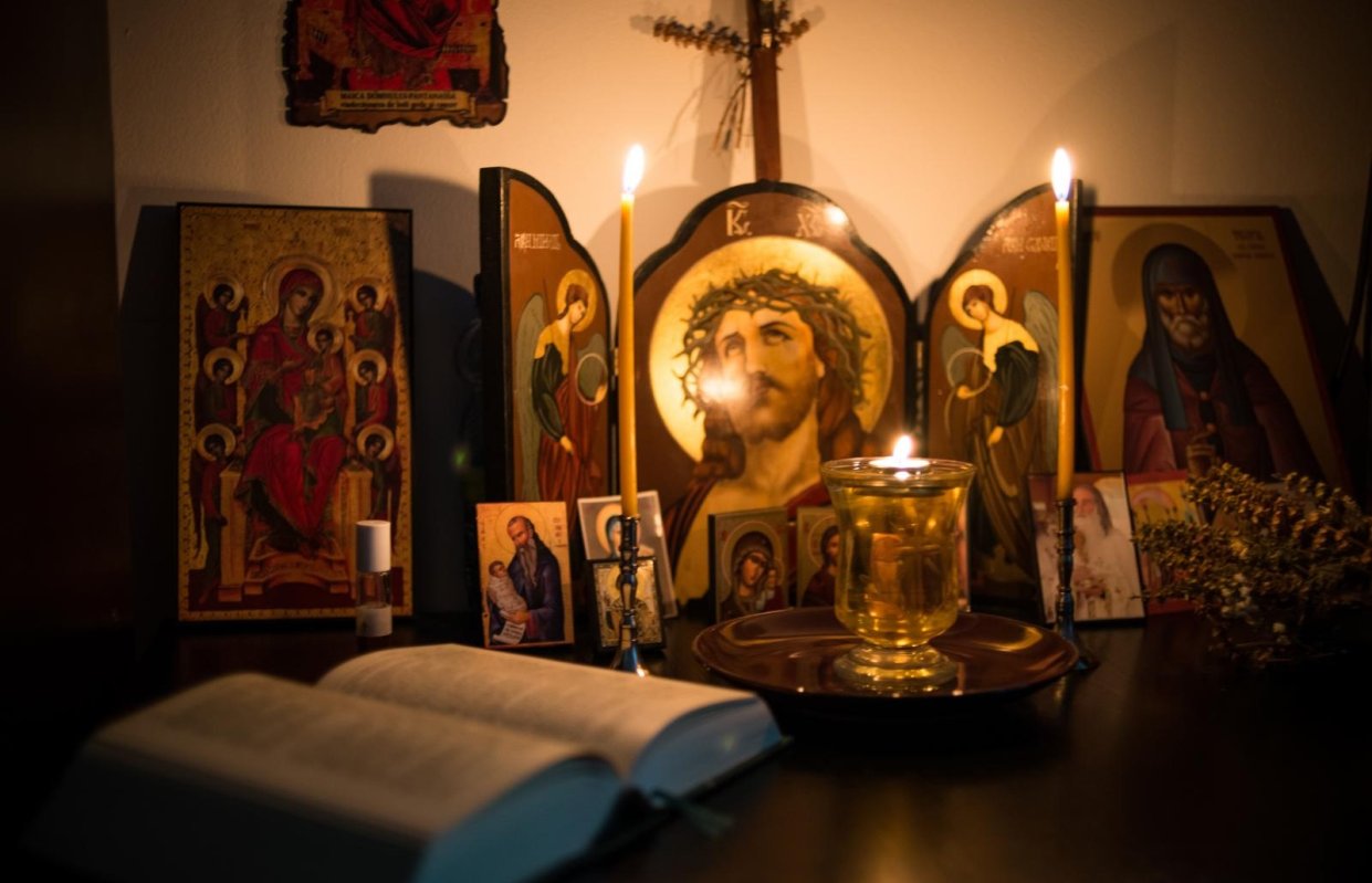 Canonul cel Mare (luni seara) 324856