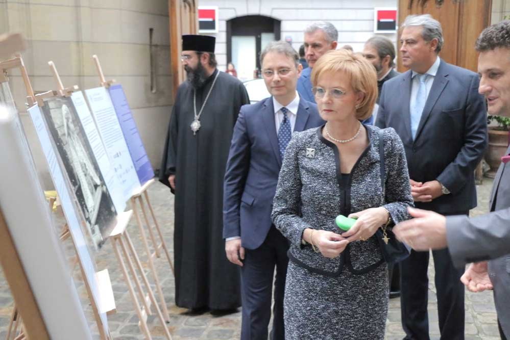 Festivalul românesc „Din dragoste pentru frumos“ de la Paris 130119