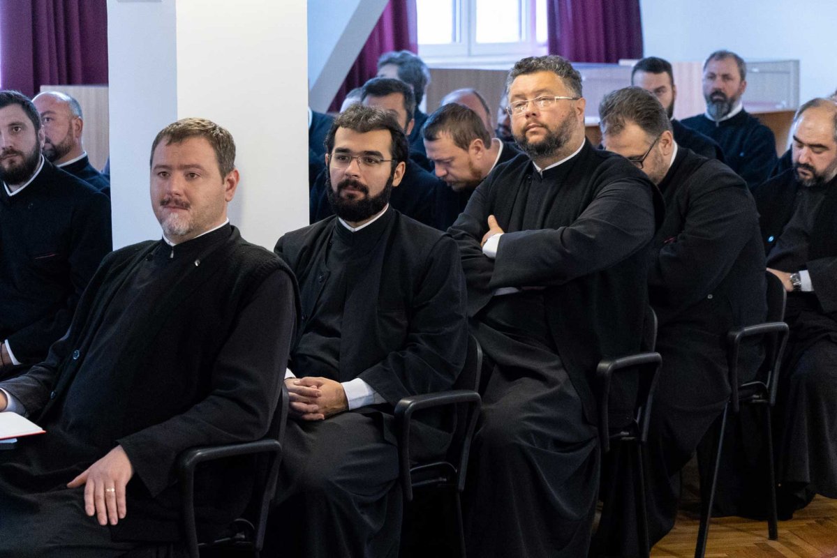 Întâlnirea responsabililor pentru cateheză la Galați 130181