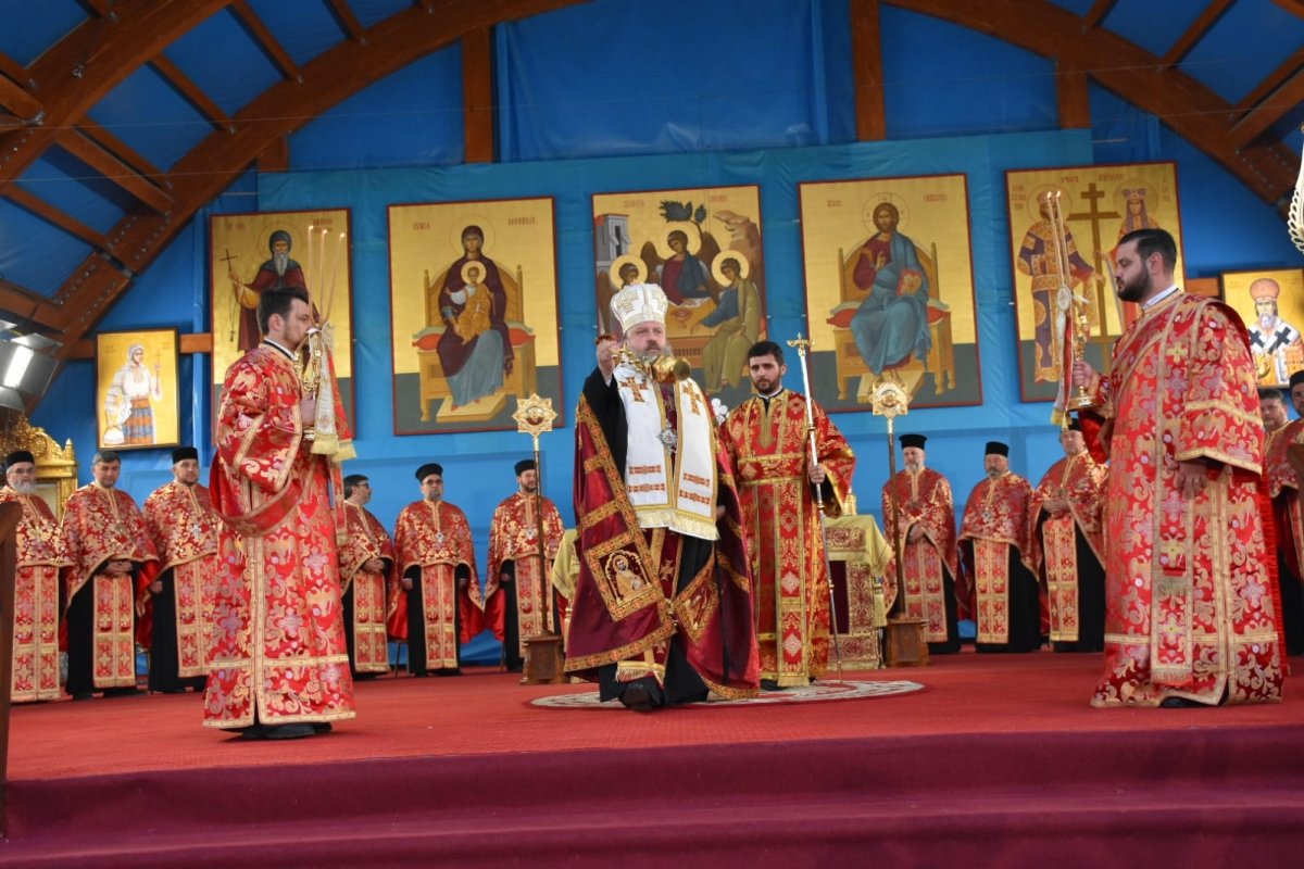 Privegherea în cinstea Mucenicului Dimitrie pe Colina Patriarhiei 130352