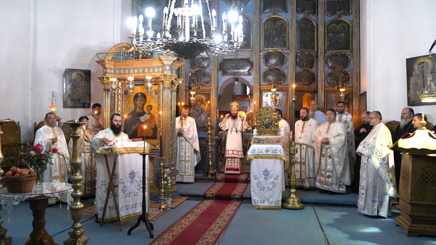 O nouă zi de cursuri preoțești la Miclăușeni 130323