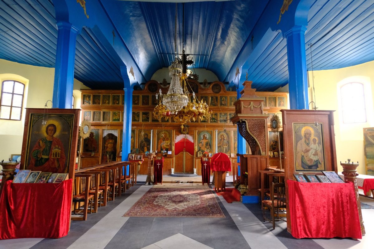 Din satul modest, strălucește astăzi în Capitala României 129859