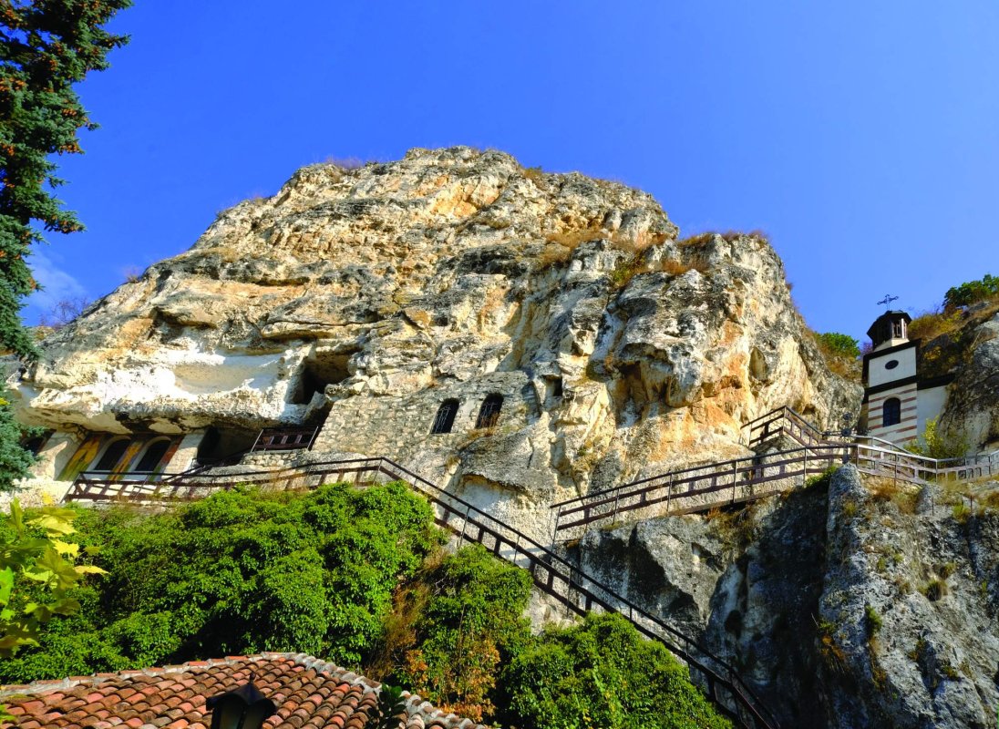 Din satul modest, strălucește astăzi în Capitala României 129864