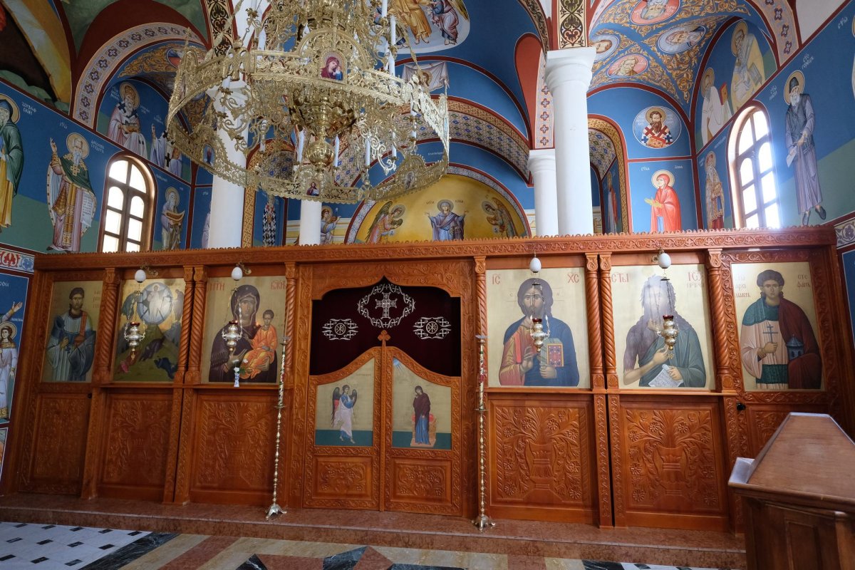 Din satul modest, strălucește astăzi în Capitala României 129866