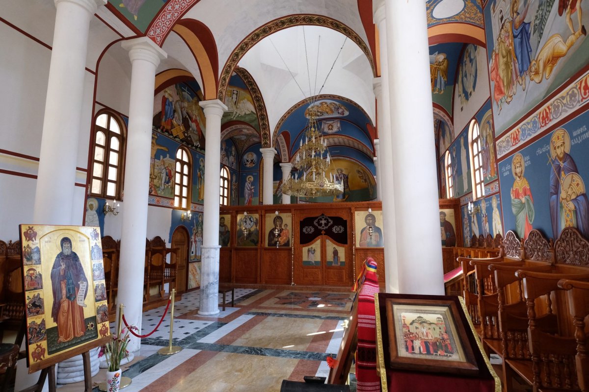 Din satul modest, strălucește astăzi în Capitala României 129869