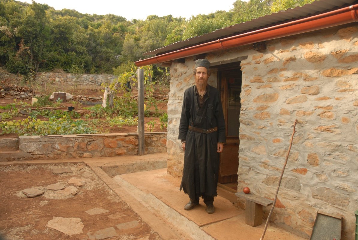 Eşti monah cu adevărat doar atunci când intri în inima ta 129856