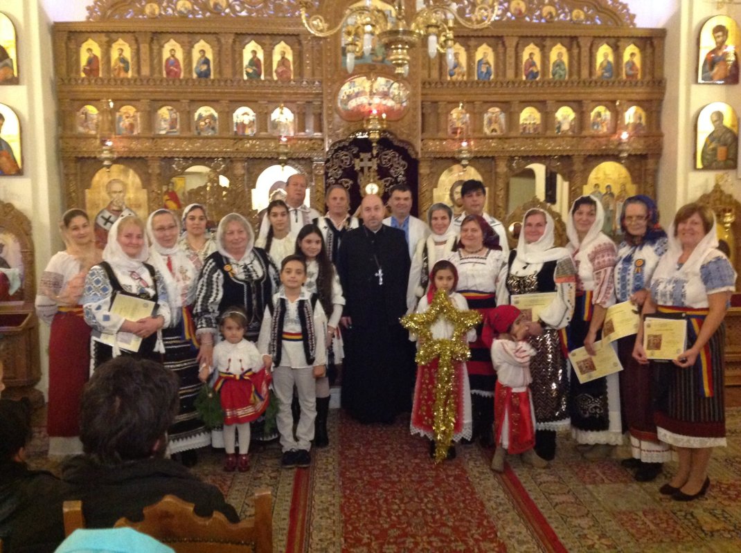 Paradoxul emigrației: departe de țară, te apropii de credință 129845