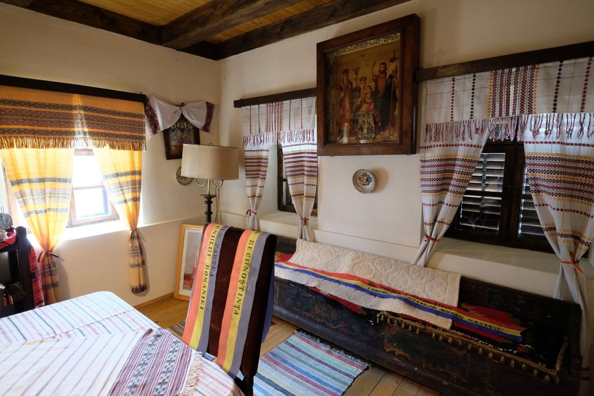 Vlădeni, izvorul unui fluviu de teologie românească 129825