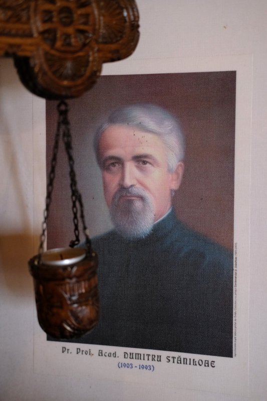 Vlădeni, izvorul unui fluviu de teologie românească 129829