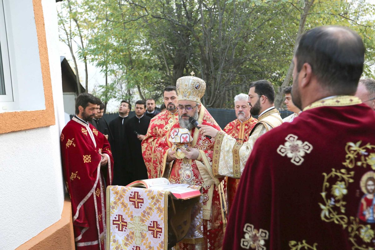 Înnoire la biserica istorică a unei parohii  din județul Buzău 130661
