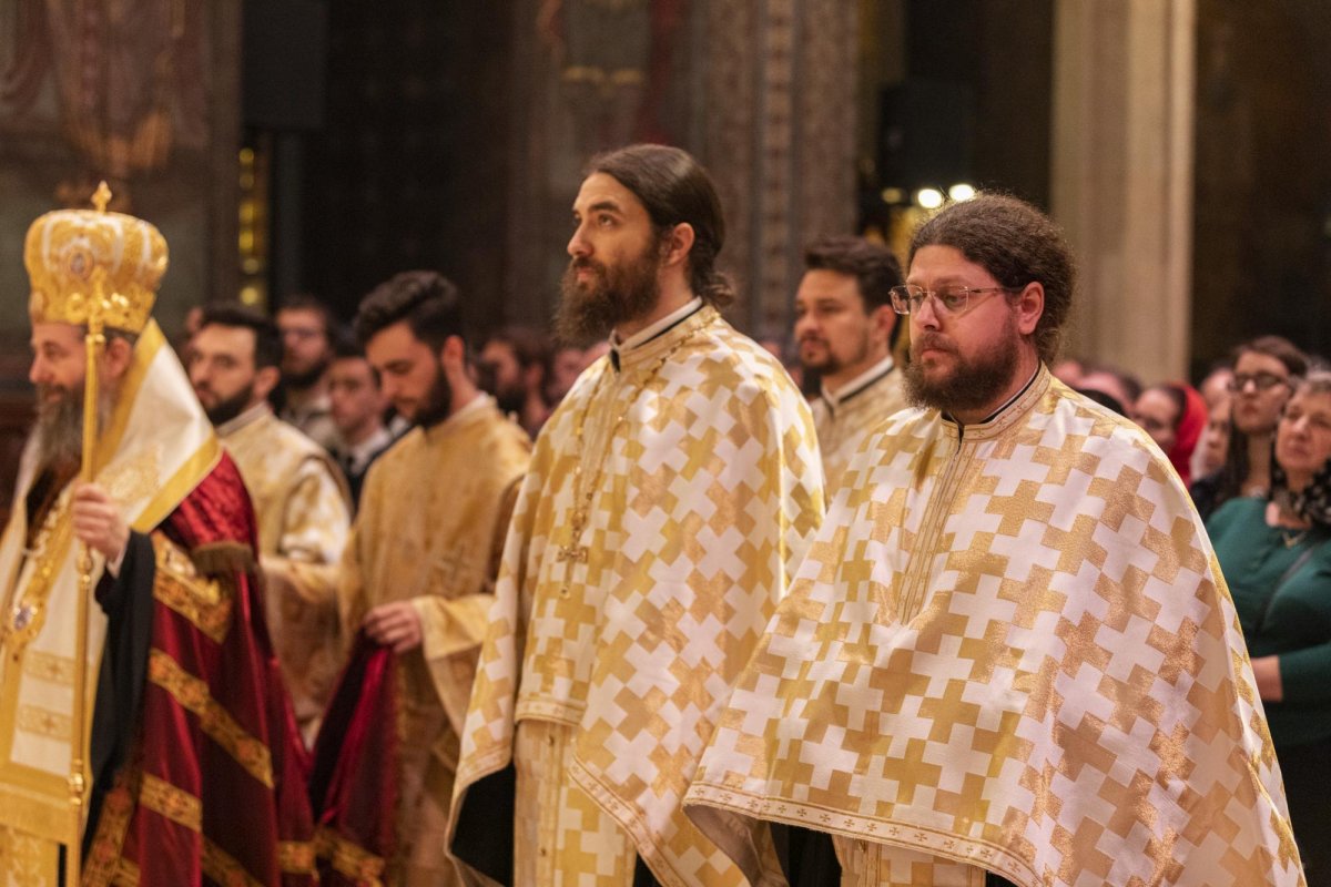 Priveghere pentru Sfântul Mitropolit Iachint la Catedrala Patriarhală 130753