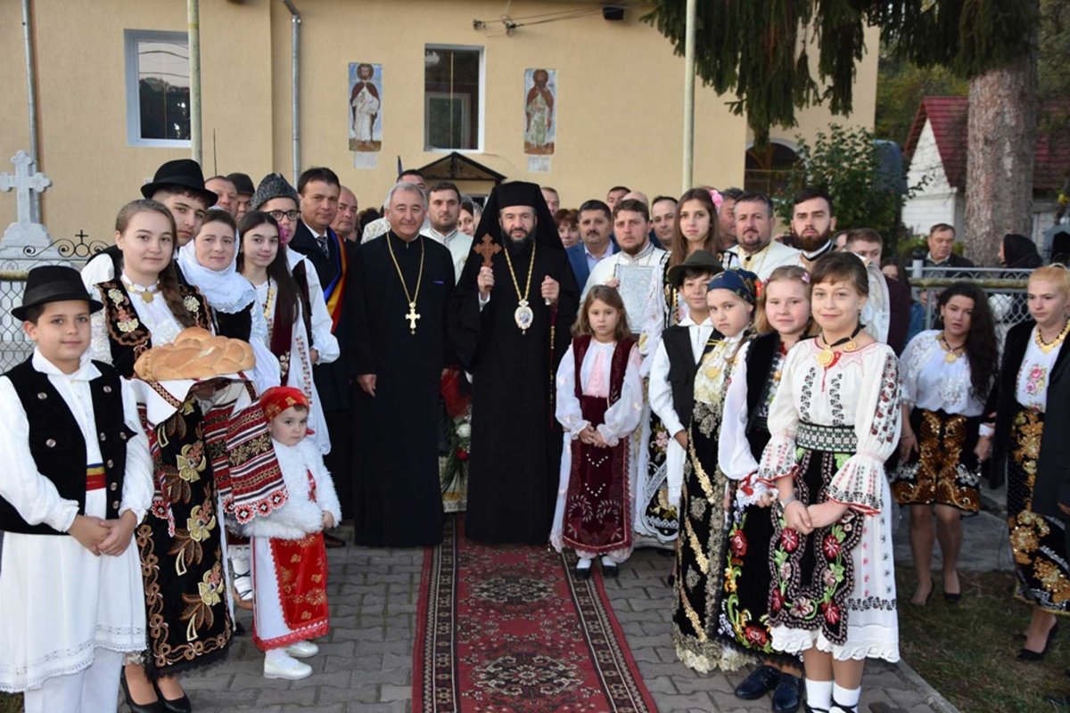 Sfințirea bisericii din Voislova, județul Caraș-Severin 130640