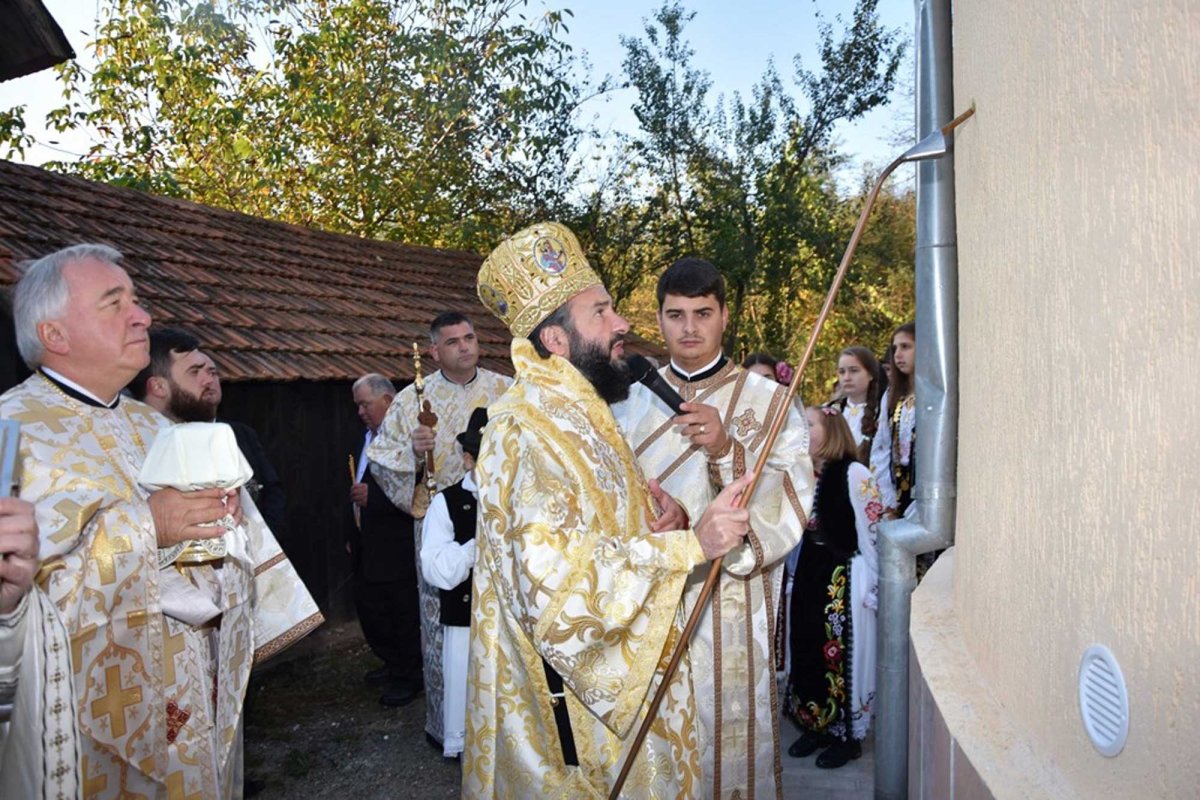 Sfințirea bisericii din Voislova, județul Caraș-Severin 130641