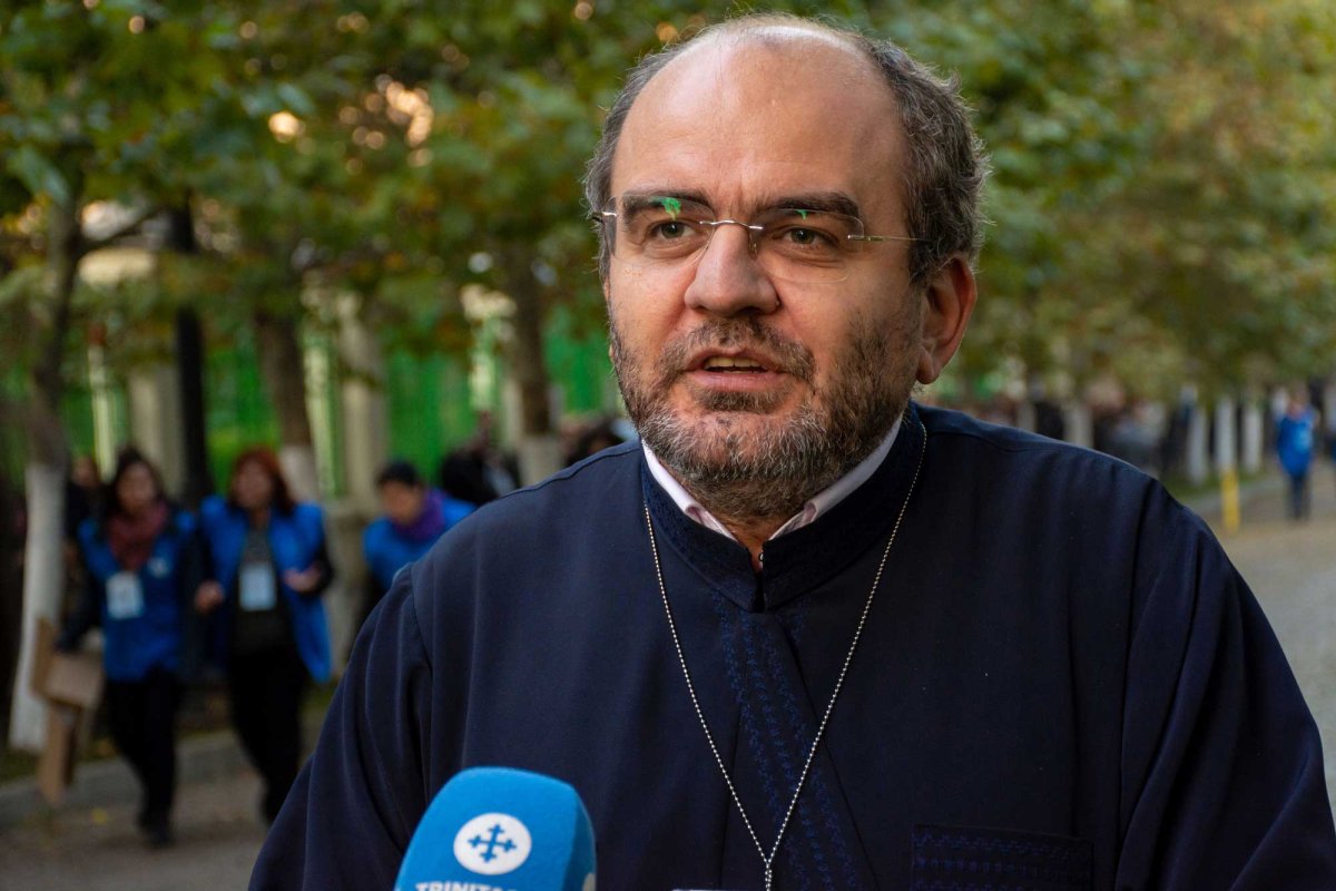 Sprijin pentru pelerinii care au așteptat la rând pe Colina Patriarhiei 130660