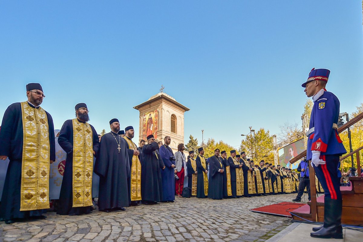 Zile binecuvântate pe Colina Bucuriei 130629