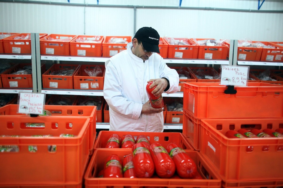 Piaţa autohtonă a mezelurilor, în dificultate 130836