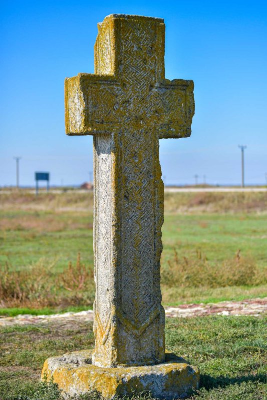 Comori ialomițene de tradiții, artă și istorie 130974