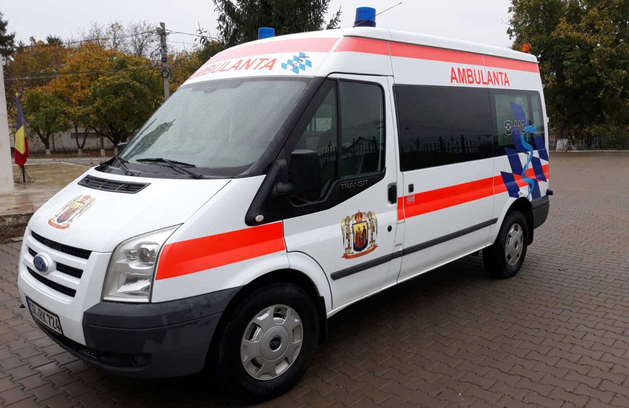 Centru medical la Episcopia Hușilor 131137