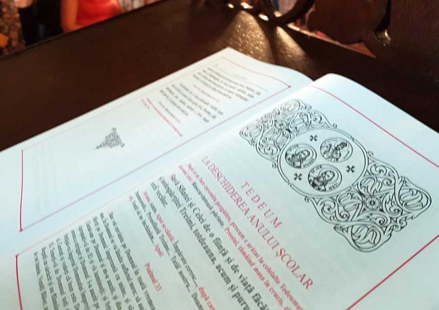 Burse „Părintele Arsenie Boca” pentru elevii merituoşi 131208