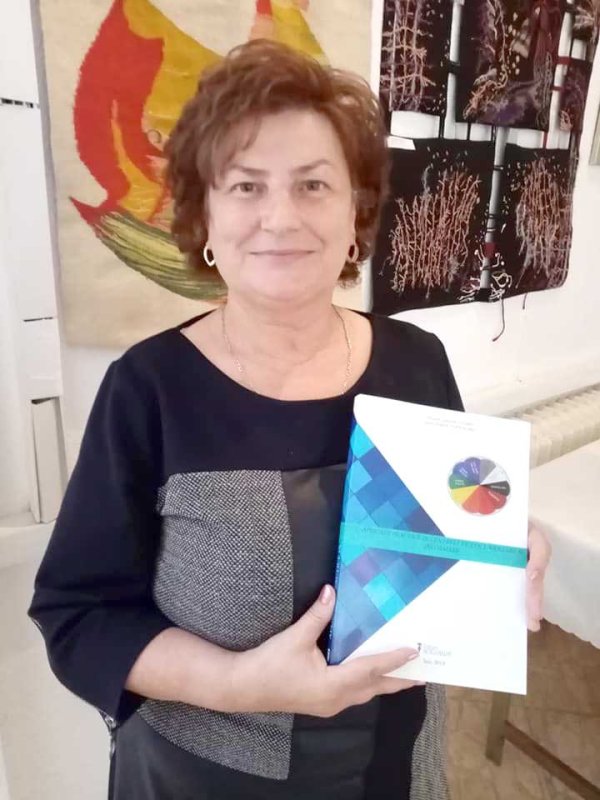 Centrele de documentare şi informare, mici laboratoare pentru elevi 131213