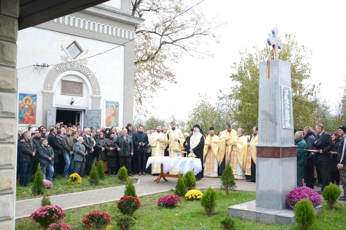 Slujire Arhierească In Draxini Botosani