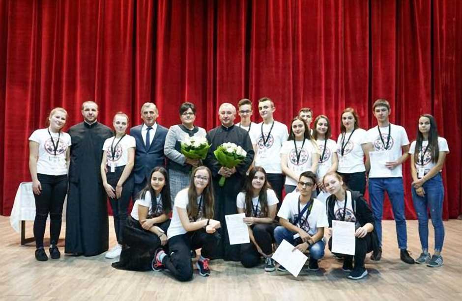 Proiectul „Familia și societatea. Ce ne spune Biblia?”, la Dej 131470