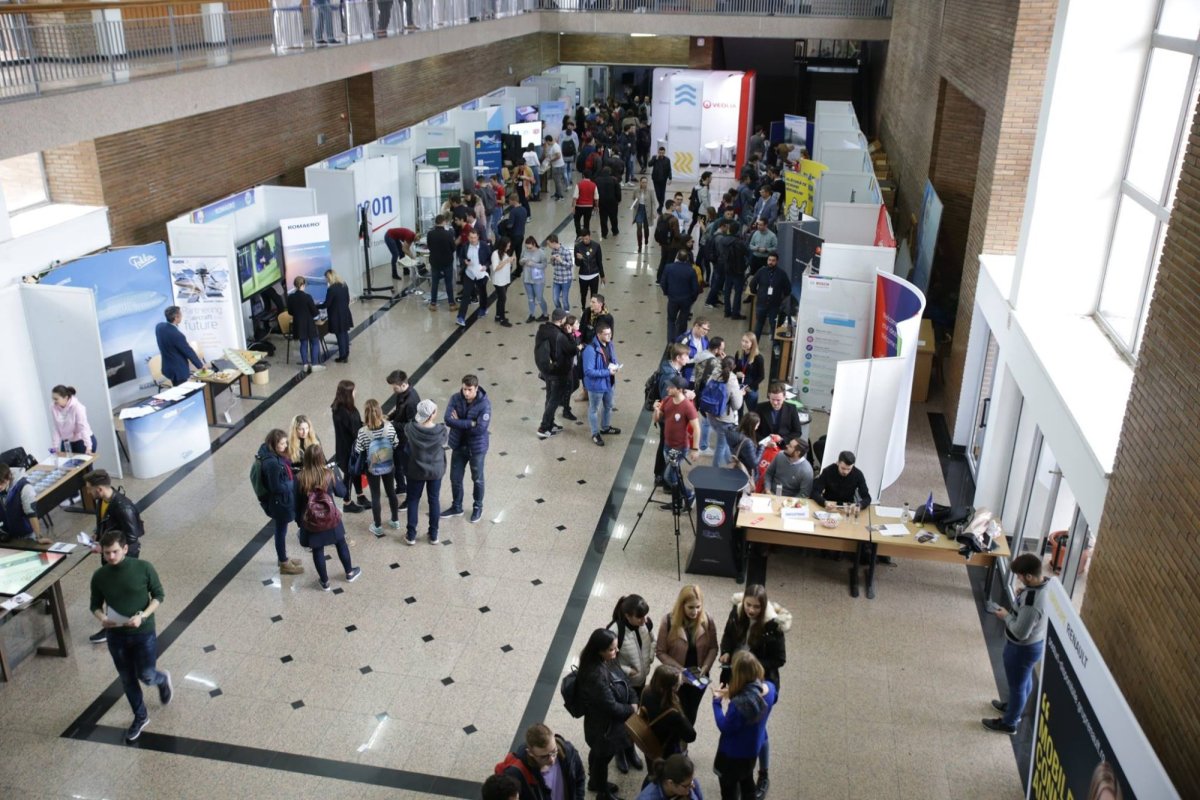 Târg de cariere pentru viitorii ingineri 131593