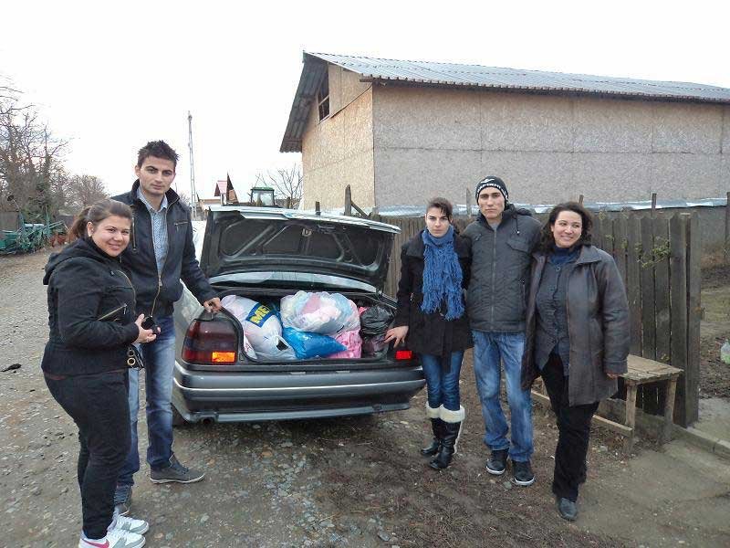 Copiii din Surlari învață ceea ce trăiesc 131768