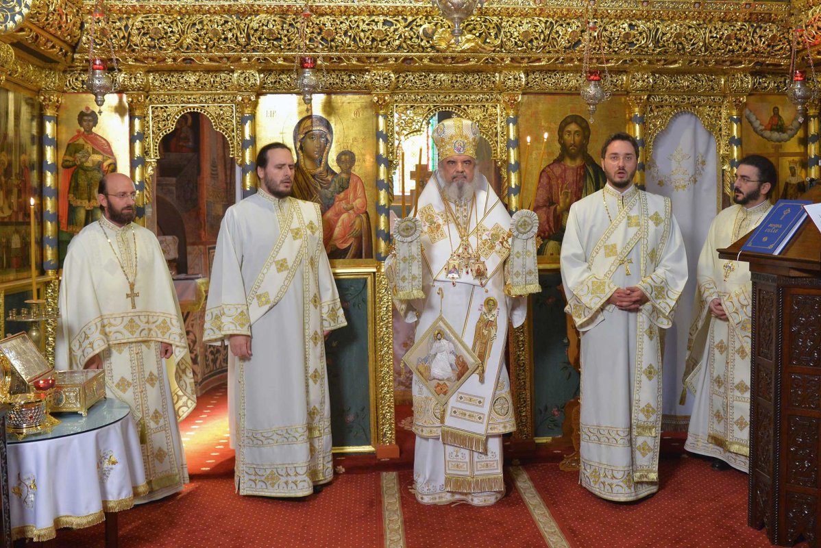 Arhimandritul Lucian Bujor, un monah evlavios şi râvnitor 132011