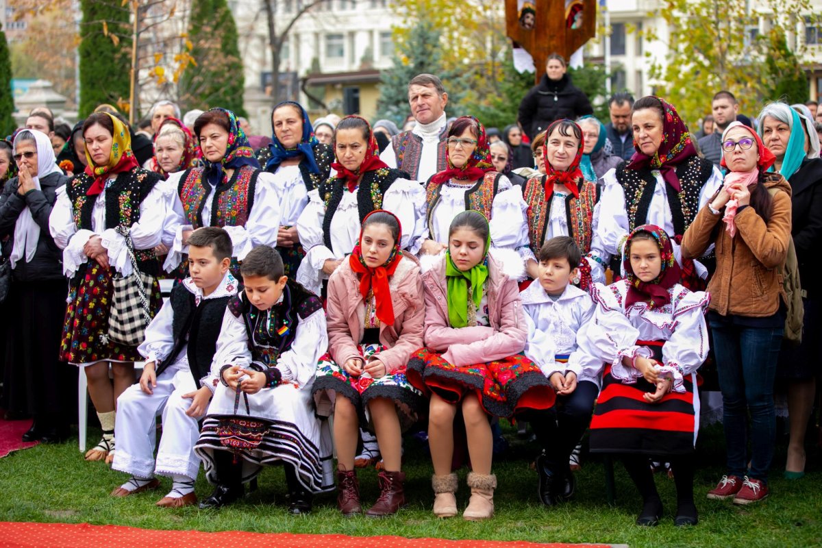 Exegetul cuvintelor dumnezeiești, cinstit la Paraclisul Catedralei Naționale 132256