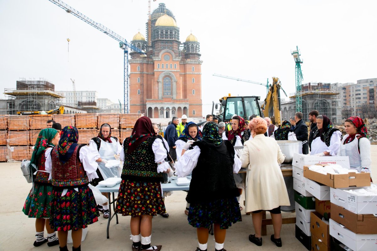 Exegetul cuvintelor dumnezeiești, cinstit la Paraclisul Catedralei Naționale 132271