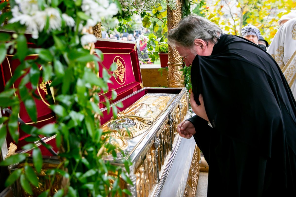 Exegetul cuvintelor dumnezeiești, cinstit la Paraclisul Catedralei Naționale 132286