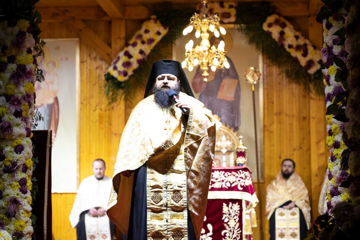 Exegetul cuvintelor dumnezeiești, cinstit la Paraclisul Catedralei Naționale 132336