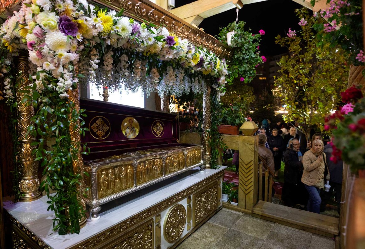 Exegetul cuvintelor dumnezeiești, cinstit la Paraclisul Catedralei Naționale 132337