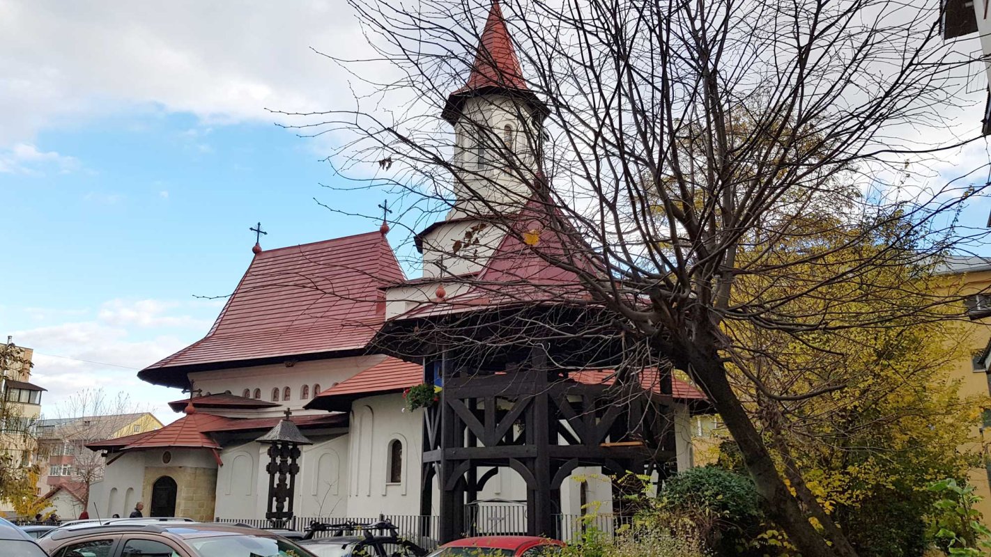 Slujire arhierească la Suceava 132229